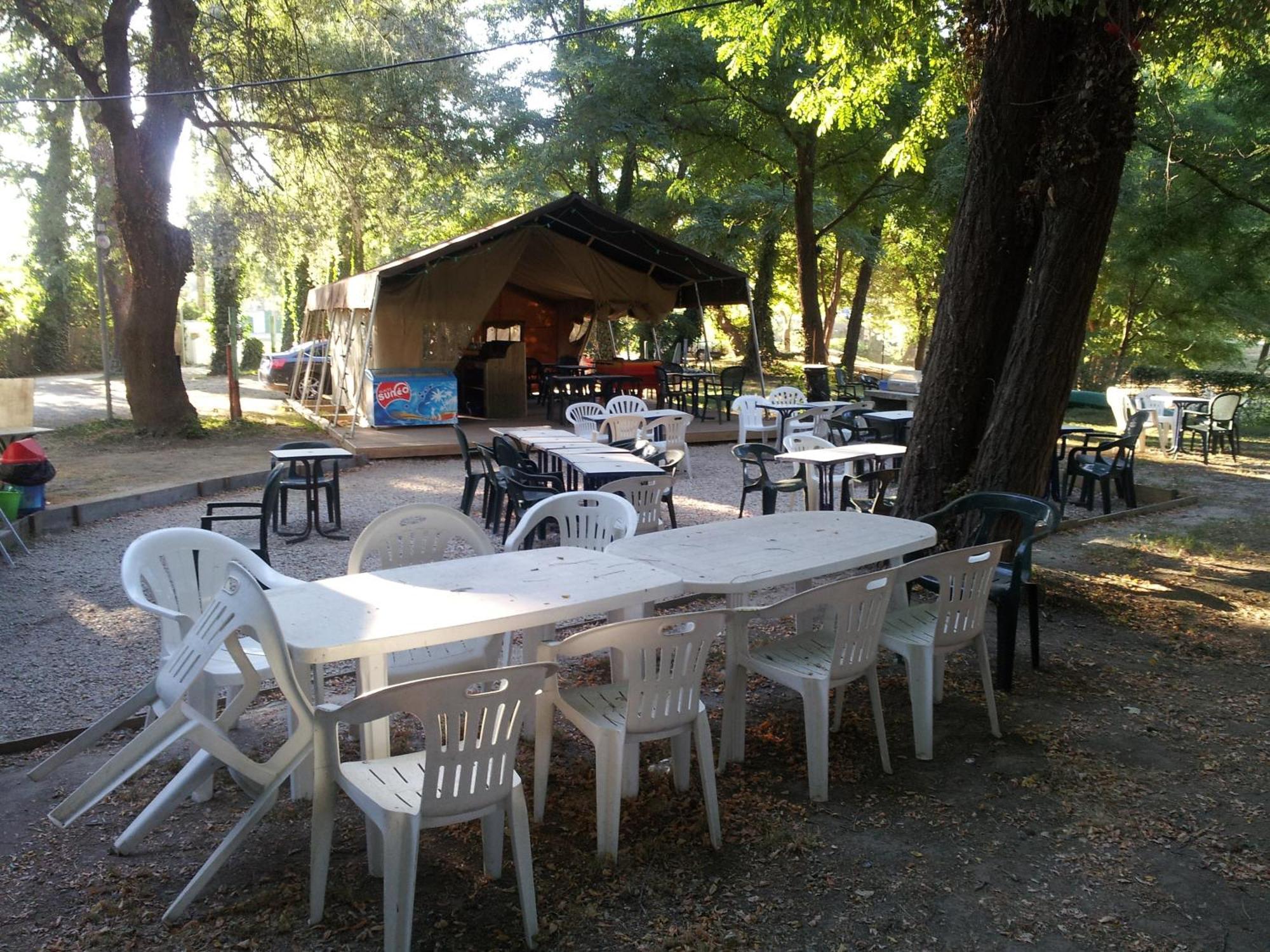 מונטפריון Camping Paradis Bellerive מראה חיצוני תמונה
