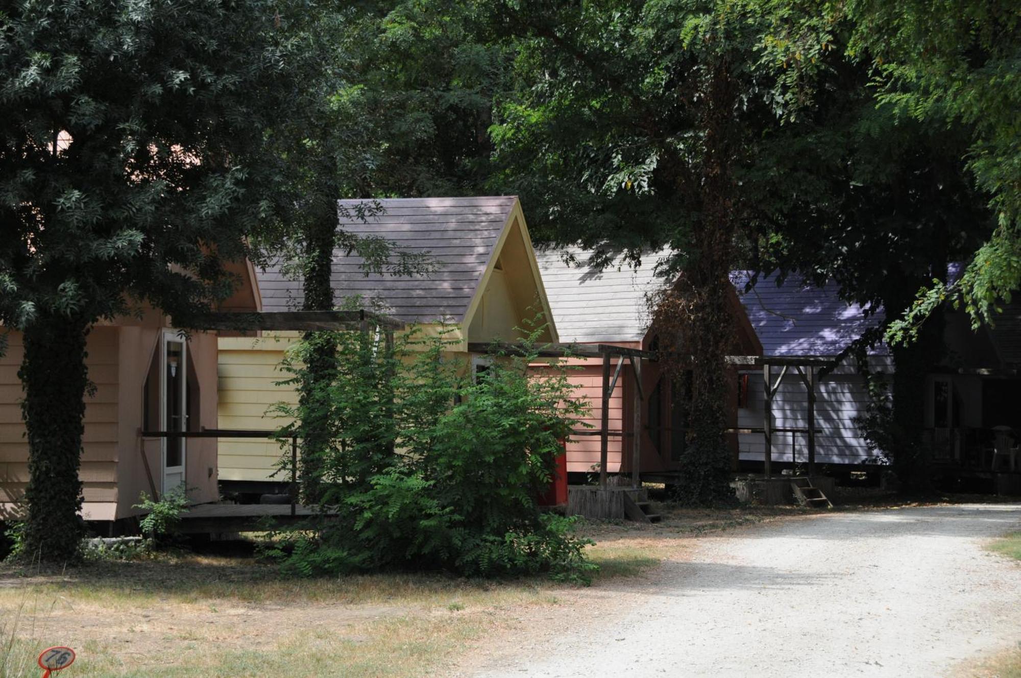 מונטפריון Camping Paradis Bellerive מראה חיצוני תמונה