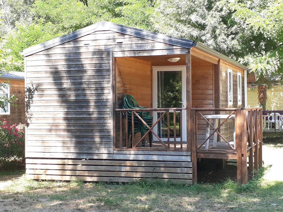 מונטפריון Camping Paradis Bellerive מראה חיצוני תמונה