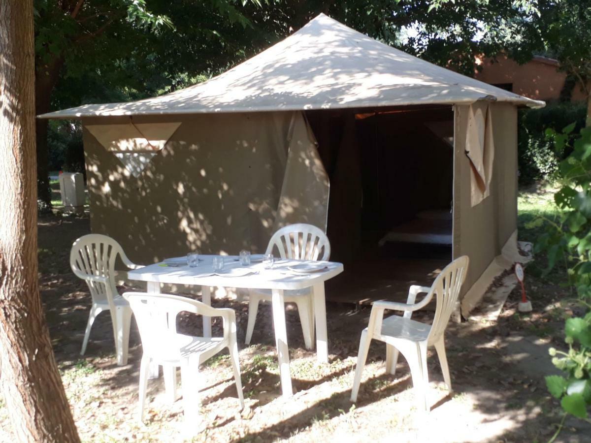 מונטפריון Camping Paradis Bellerive מראה חיצוני תמונה